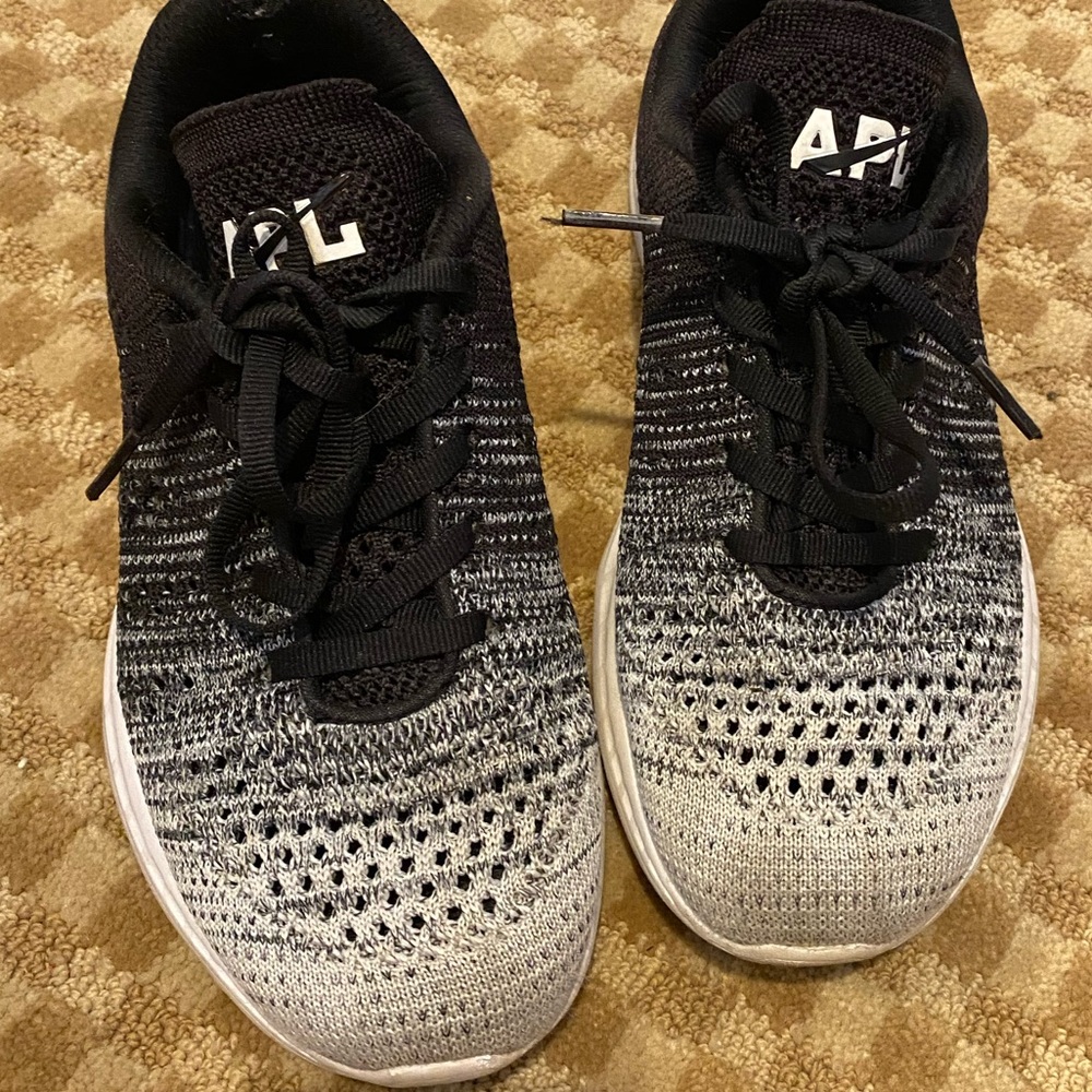 Athletic Propulsion labs tennis shoes